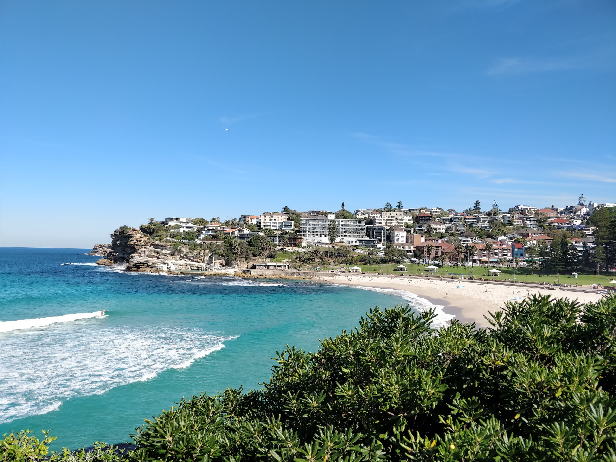 How long is the bus from Melbourne to Sydney? Melbourne Sydney